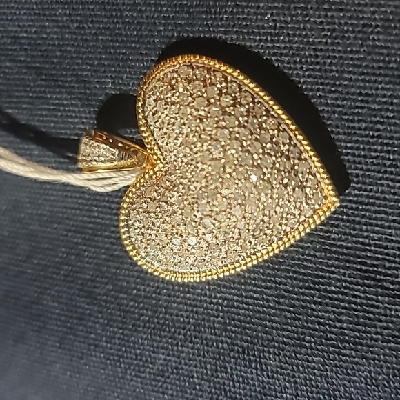 VintHeart Pendent 1ct Real Pave' Diamonds Set In 14k White And Yellow Real Gold. - Picture 6 of 8